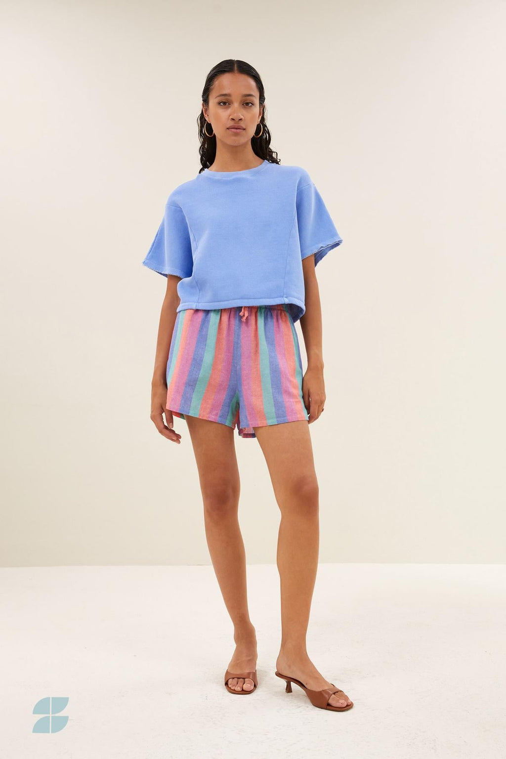 SHORTS FOR HER