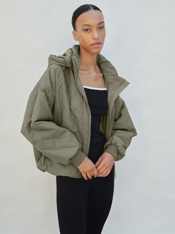 Embassy of Bricks and Logs Nala Pale Olive Jacke Damen beige