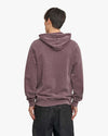 Colorful Standard Classic Organic Hoodie Herren Faded Grape am Model – Rückansicht