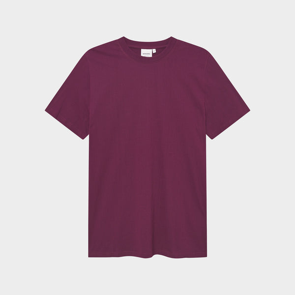 Dedicated Stockholm Fig Red T-Shirt Bio Baumwolle Shirt beere
