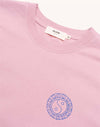OLOW Taijitu T-Shirt in Rosa-Lila – Rundhalsausschnitt und Brustprint