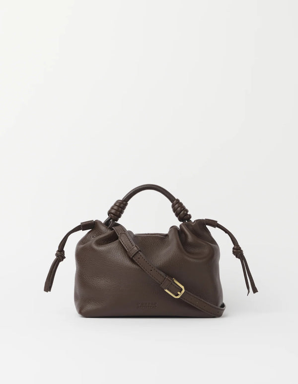 O MY BAG Kiki Mini Chocolate Soft Grain Ledertasche braun