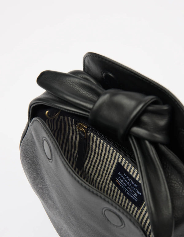 O MY BAG Coco Crossaint Black Soft Grain Leather Bag Handtasche Leder schwarz