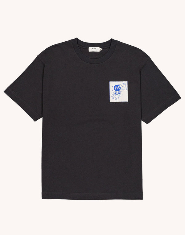 OLOW Avec Toi T-Shirt in Schwarz – Freisteller Vorderansicht