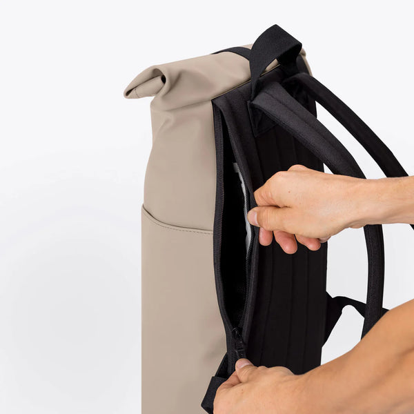 Ucon Acrobatics Hajo Medium Lotus Infinity Backpack Sand Rucksack vegan beige