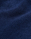 OLOW Lesco Merinowollpullover in Dunkelblau – Detail der Strickstruktur