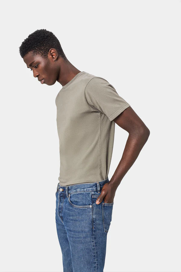 Colorful Standard Classic Organic Tee Faded Black Herren schwarz grau