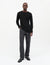 Mads Nørgaard Fine Wool Solid Tobias in Schwarz – Vorderansicht am Model