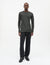 Mads Nørgaard Fine Wool Solid Tobias in Dunkelgrau – Vorderansicht am Model