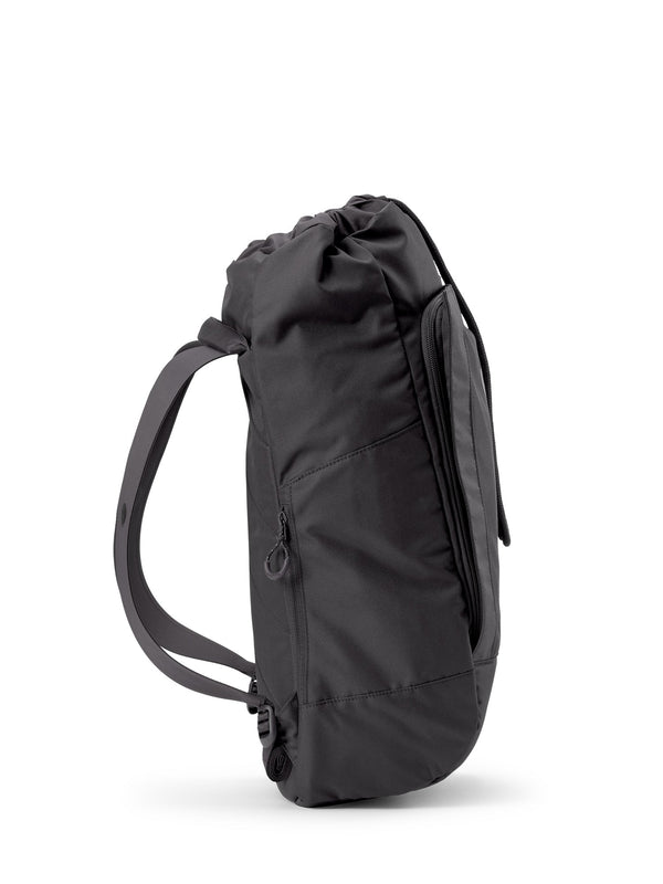 pinqponq Kalm Deep Anthra Rucksack Seitenansicht