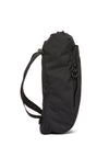 pinqponq Kalm Rooted Black Rucksack Seitenansicht