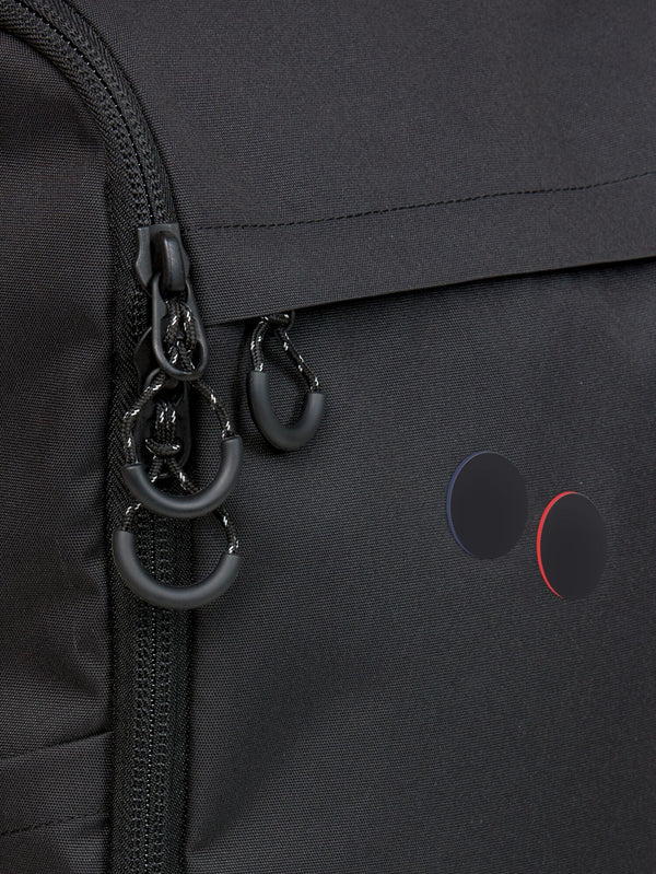 pinqponq Purik Rucksack Rooted Black – Materialdetail