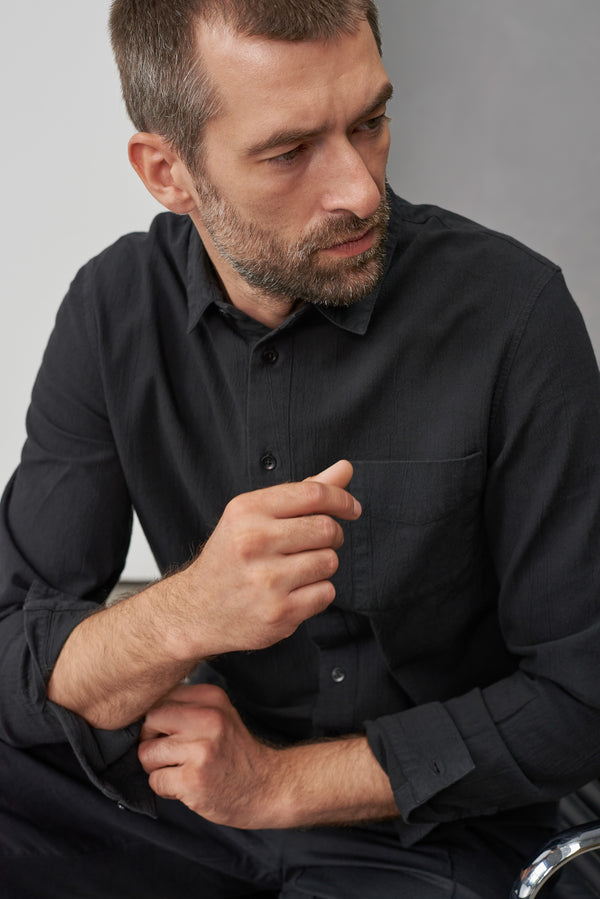 About Companions Simon Shirt Eco Crincle Hemd Herren schwarz