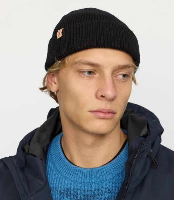 Revolution Fisherman Beanie schwarz