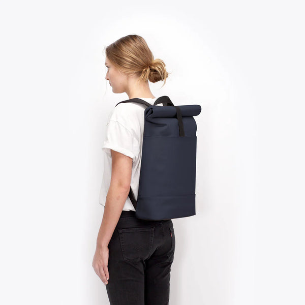 Ucon Acrobatics Hajo Medium Lotus Infinity Backpack Dark Navy Rucksack vegan dunkelblau