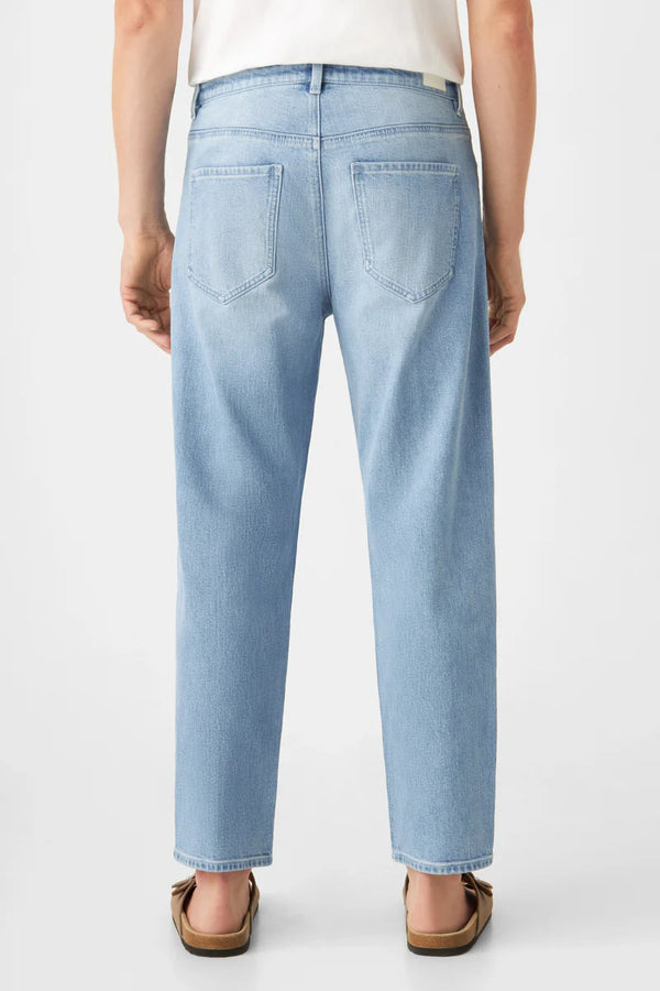 Dawn RISE Relaxed Tapered Bright Blue Minimal Stretch Jeans Hose Herren Hellblau