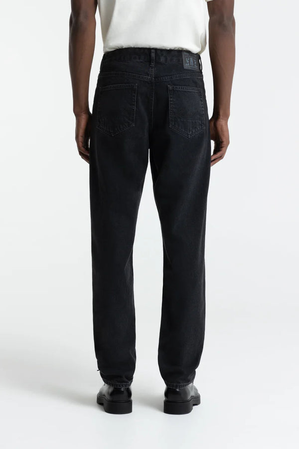 Kings of Indigo Sushan Holo Black Used Jeans Hose Herren schwarz