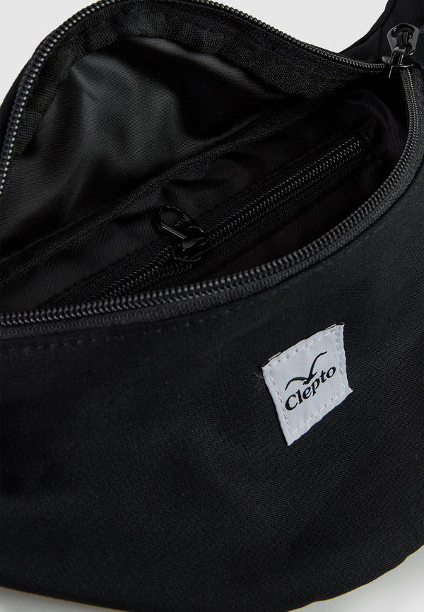 Cleptomanicx Black C.I. Patch Hipbag schwarz