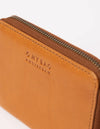 O MY BAG Robbie Wallet Wild Oak Soft Grain Leather Braun Leder