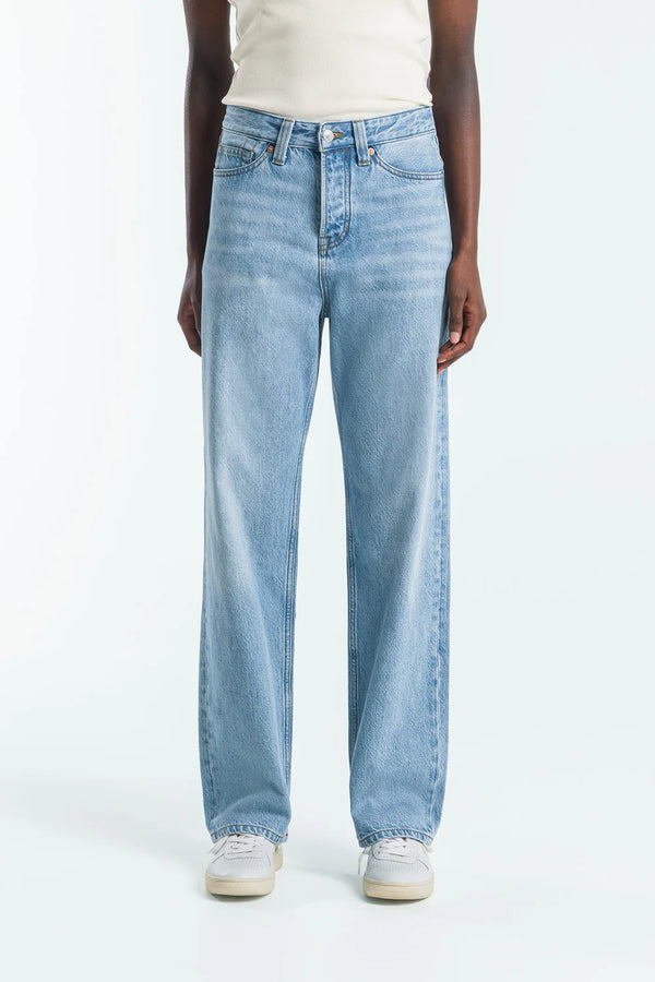 Kings Of Indigo Noah Super Light Used Jeans Unisex Five Pocket blau