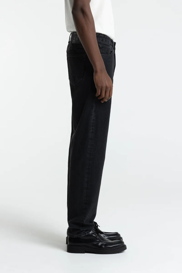 Kings of Indigo Sushan Holo Black Used Jeans Hose Herren schwarz