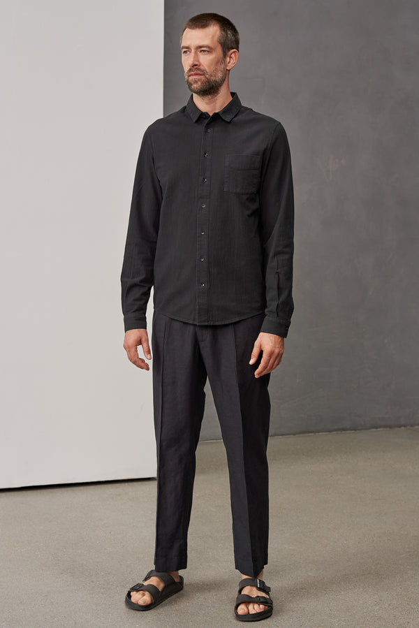 About Companions Simon Shirt Eco Crincle Hemd Herren schwarz