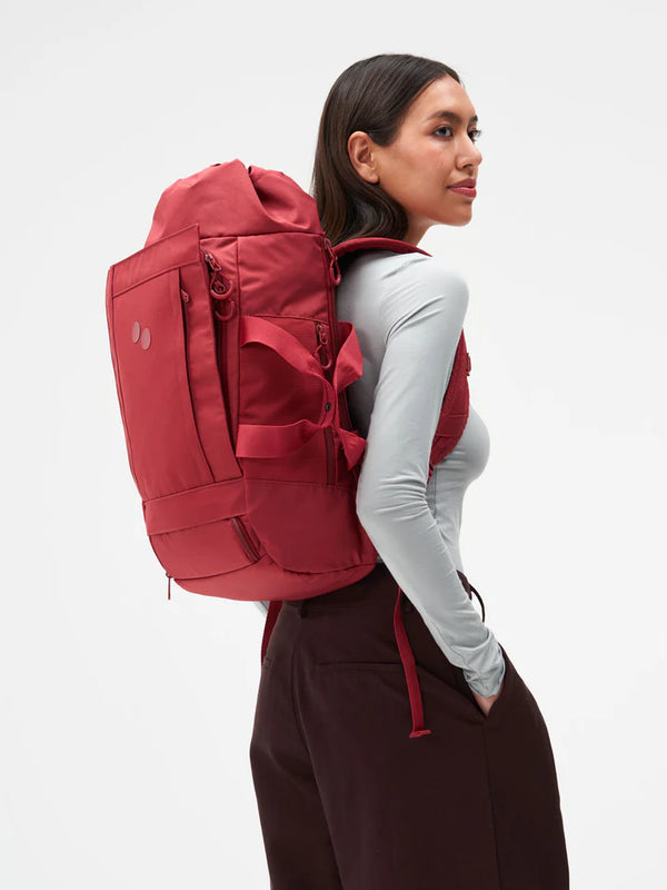 pinqponq Blok Medium Siena Red Backpack Rucksack dunkelrot