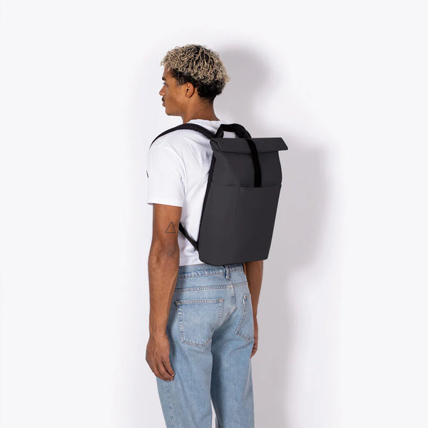 Ucon Acrobatics Hajo Mini Lotus Infinity Black BackpackRolltop Rucksack schwarz