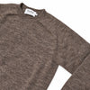 Harley of Scotland Shetland-Pullover Herren Hellbraun meliert – Detail an Hals und Etikett