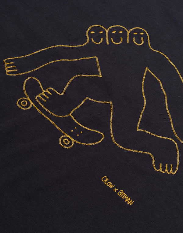 OLOW Cruising T-Shirt in Dunkelgrau – Detail der Rückenstickerei