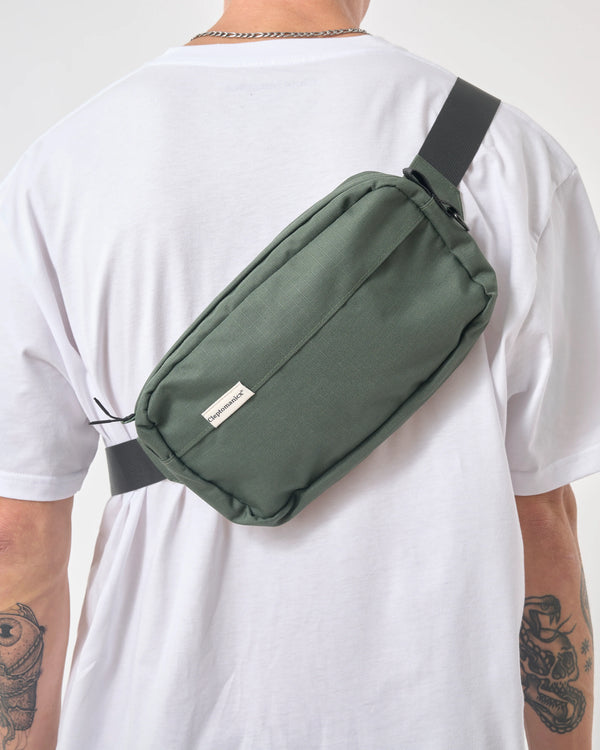 Cleptomanicx Tap S Hipbag Bauchtasche laurel wreath olivgrün