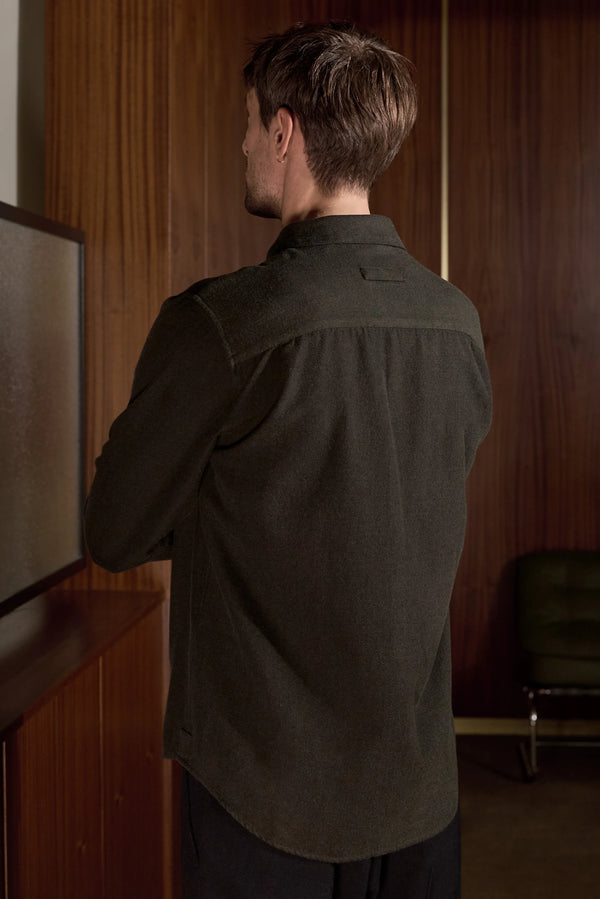 About Companions Simon Black Olive Eco Flannel Shirt Hemd Herren olivgrün