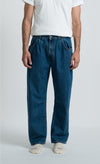 Wooden Store Pit Midnight Blue Jeans Herren dunkelblau – Modelaufnahme